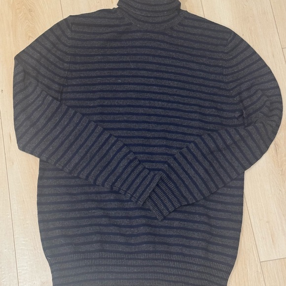 Dries Van Noten Gray and Blue Turtleneck Sweater Luxury Brand